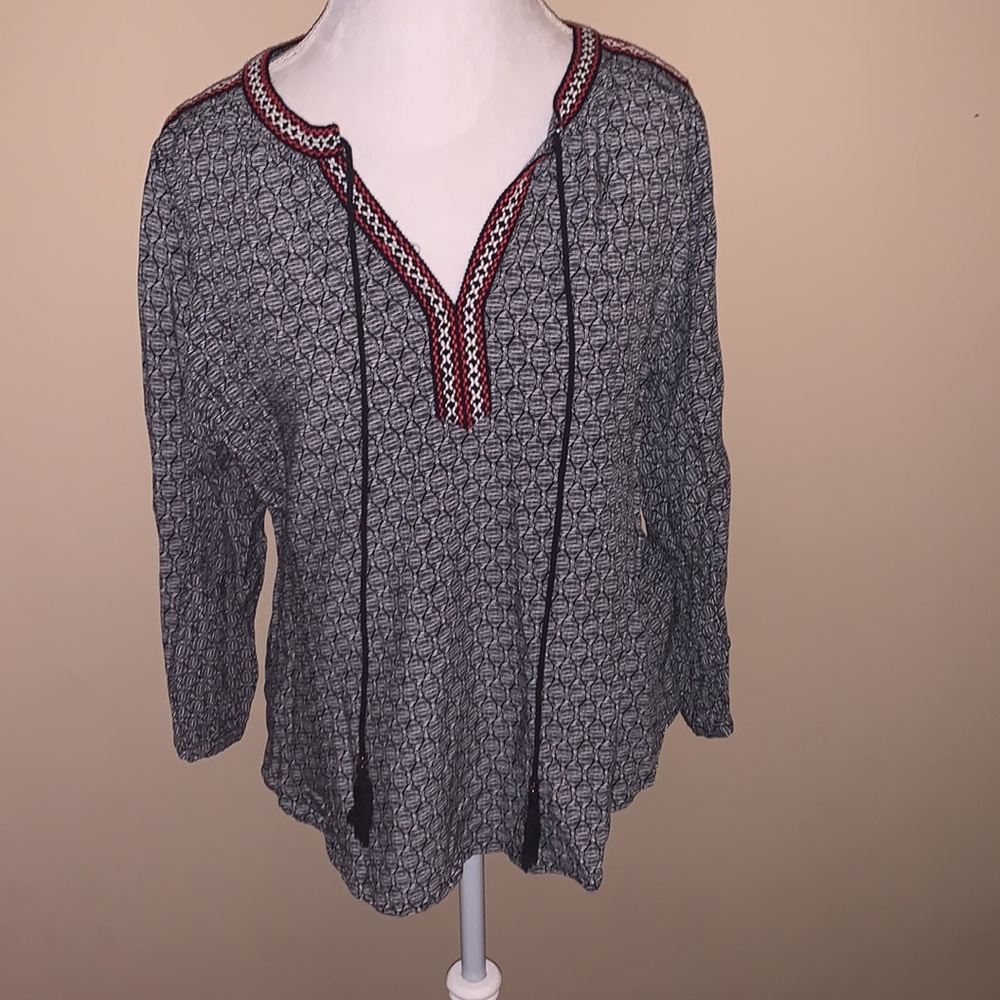 Daniel Rainn long Sleeve black and white boho top with tassels and red trim